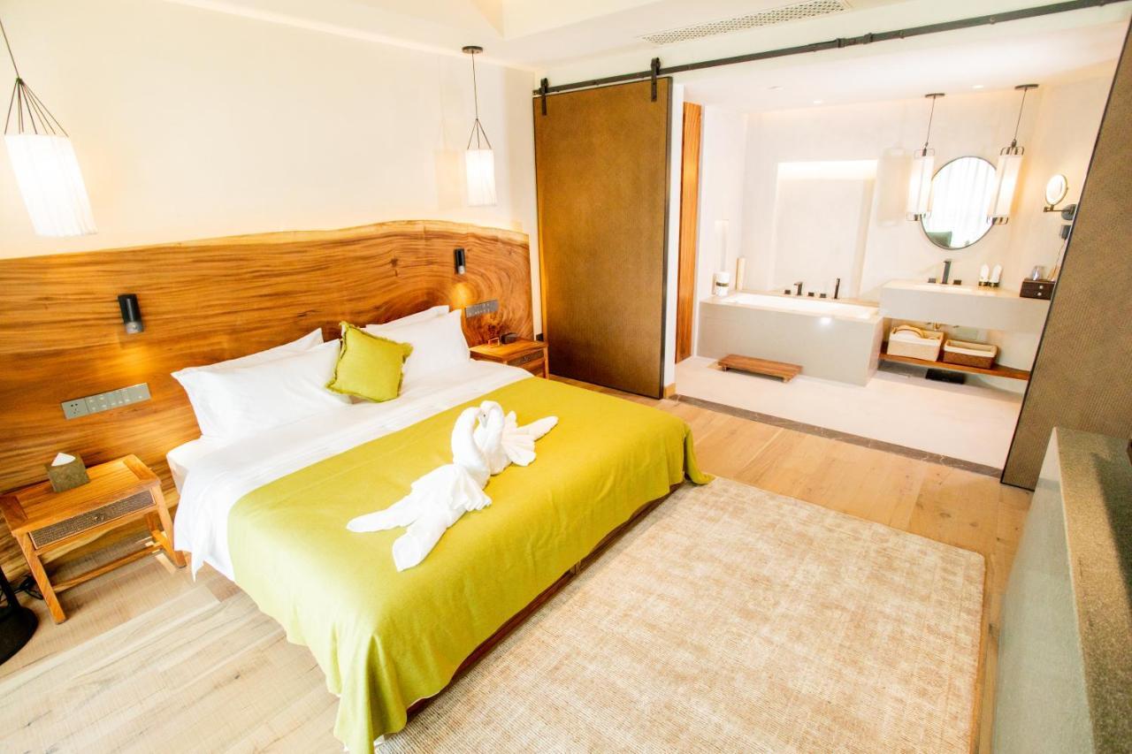 Jinling Onejoy Hotel Нанкин Экстерьер фото